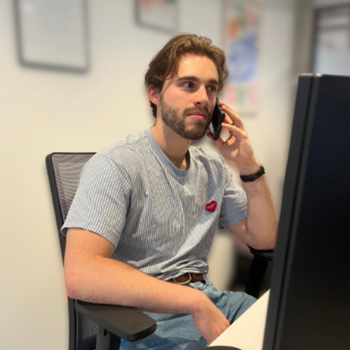 Prenez un rendez-vous téléphonique avec un expert du concours.